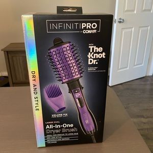 InfinitiPRO By Conair The Knot Dr. Detangling Hot Air Brush  NEW